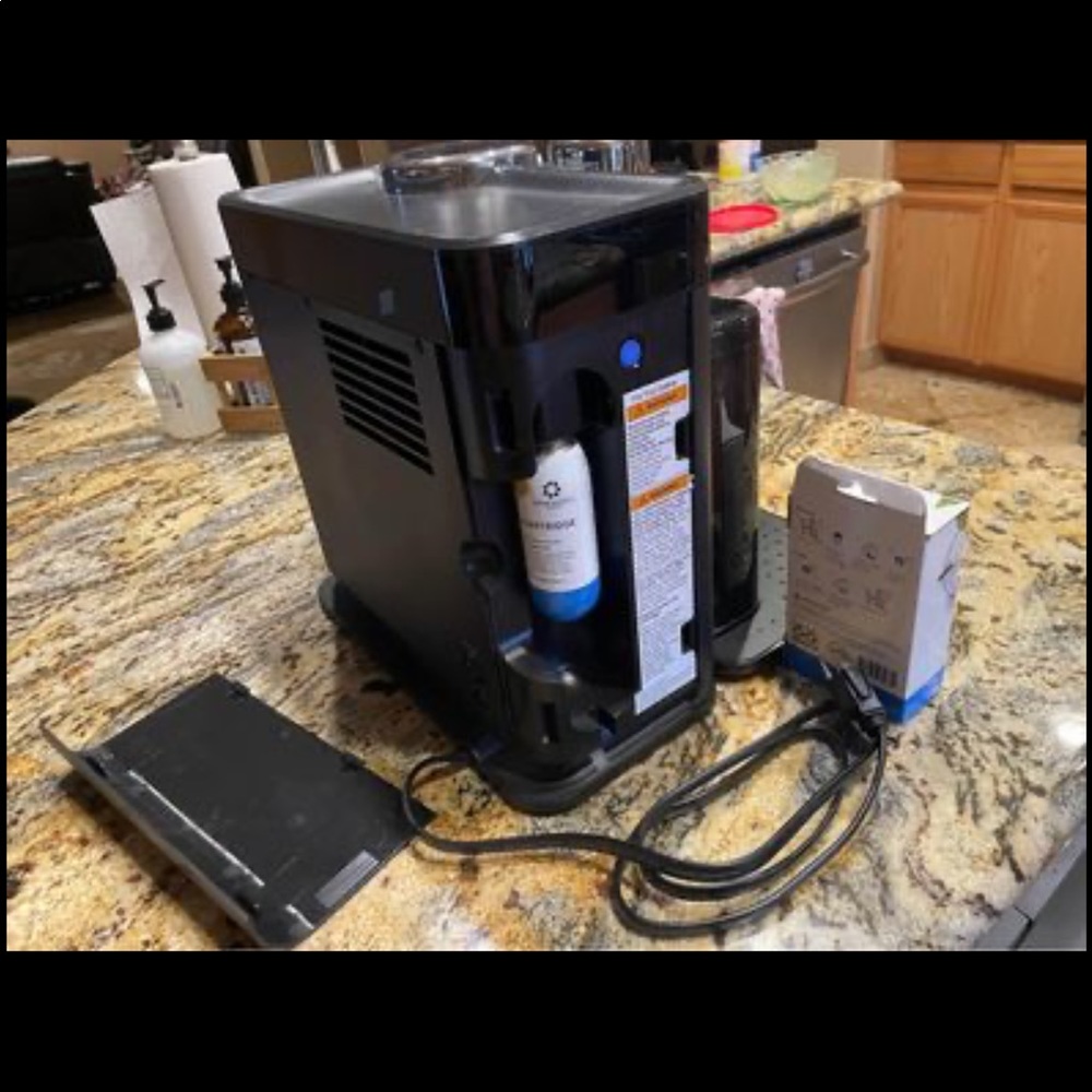 Automatic Cocktail maker - Picture 2 of 4